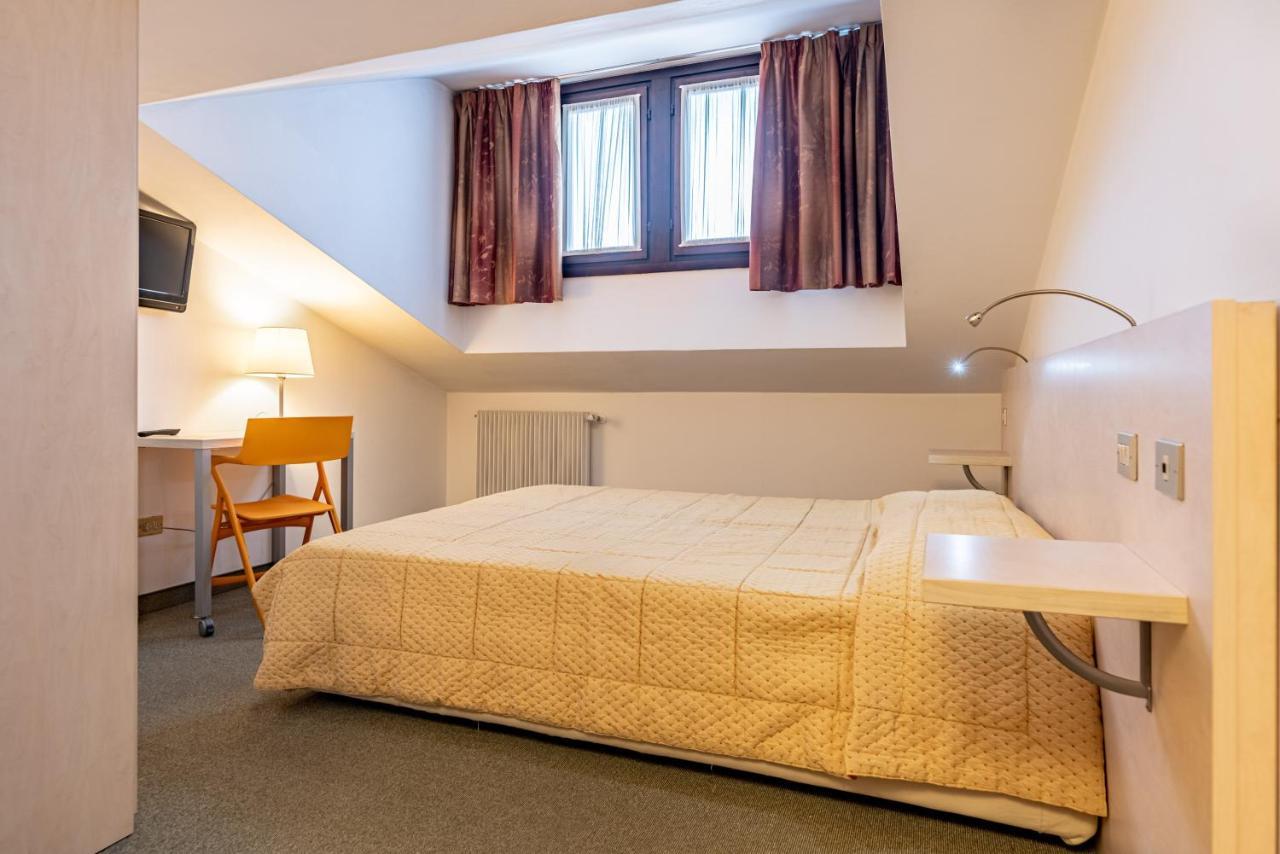Hotel Alaska Folgarida Kültér fotó