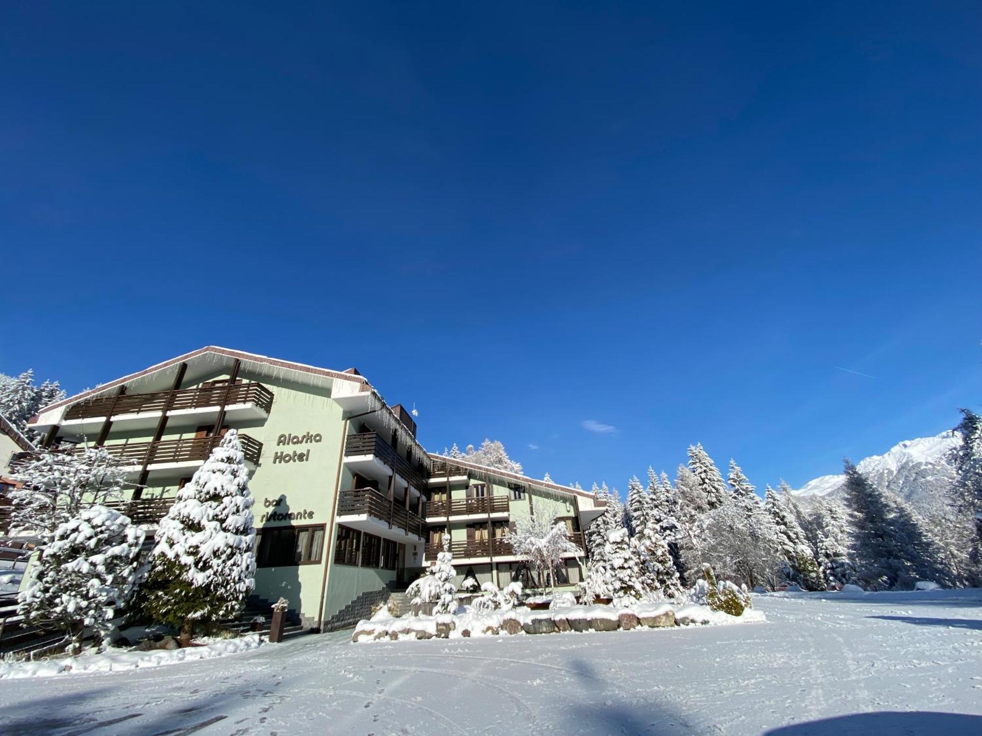 Hotel Alaska Folgarida Kültér fotó