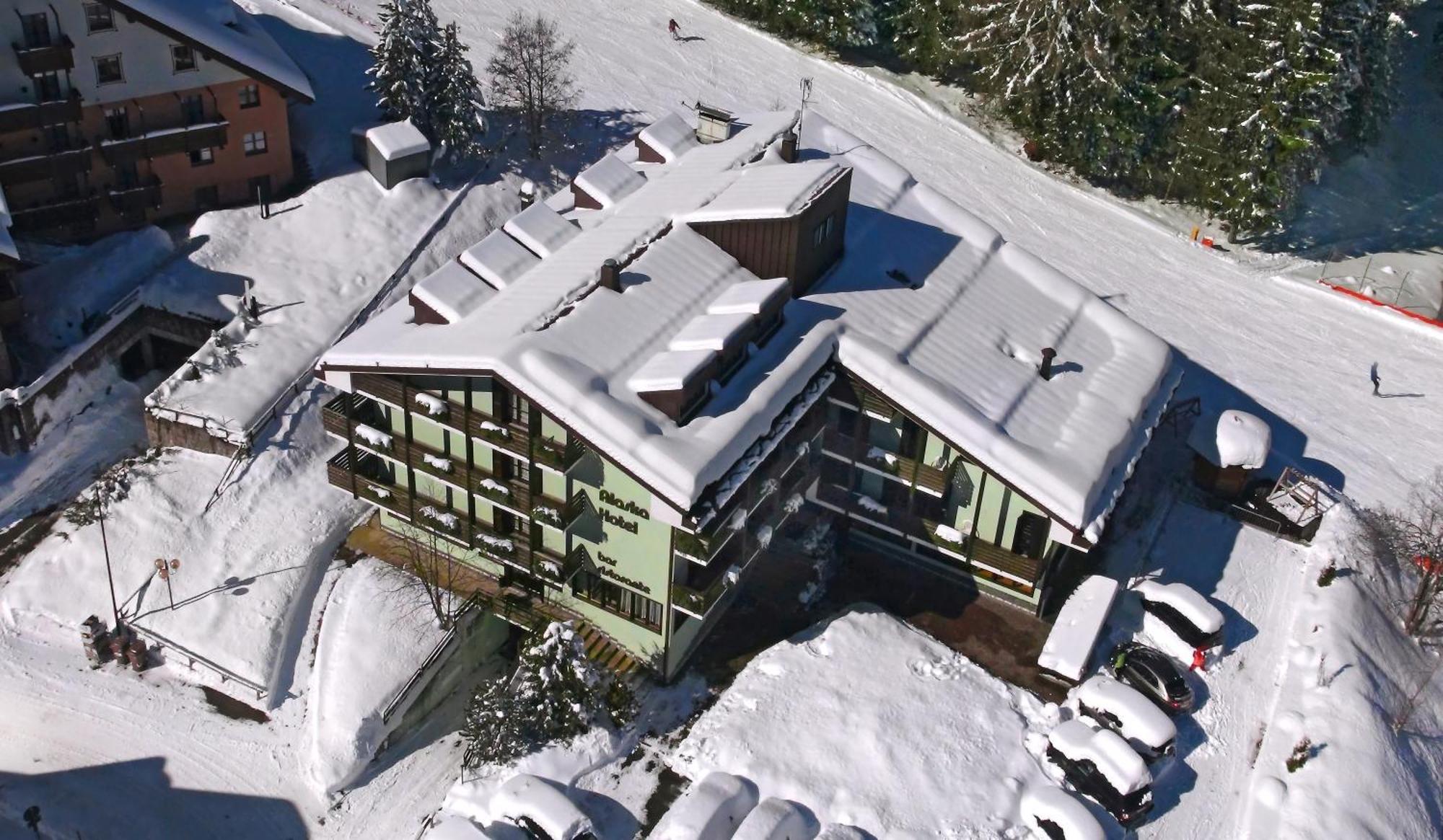 Hotel Alaska Folgarida Kültér fotó