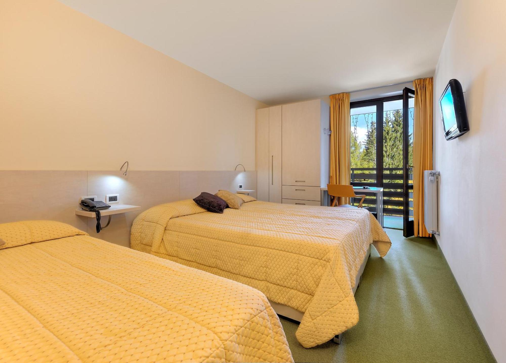 Hotel Alaska Folgarida Kültér fotó