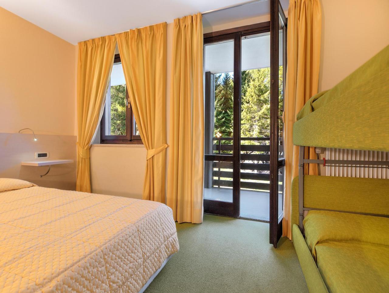 Hotel Alaska Folgarida Kültér fotó